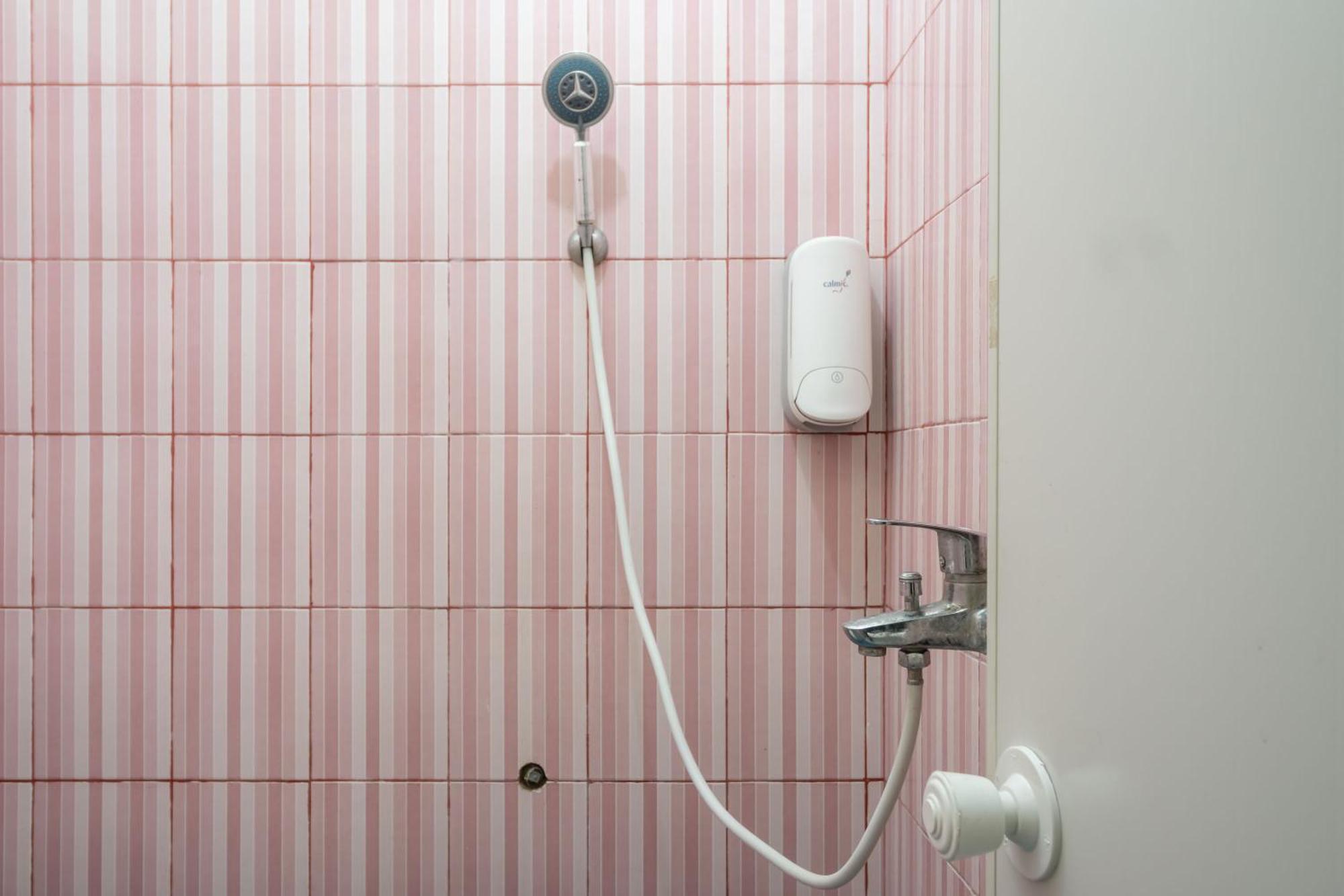 Reddoorz Near Pondok Indah Water Park Джакарта Екстериор снимка